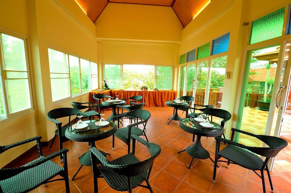 Avila Resort Pattaya Luaran gambar